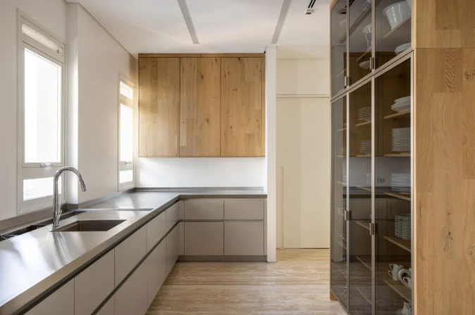 不锈钢家居的复古未来主义叙事