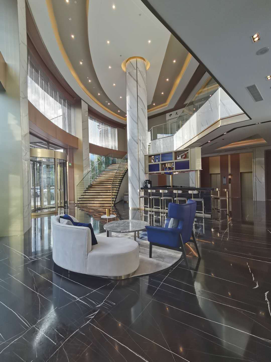 不锈钢包边装饰条