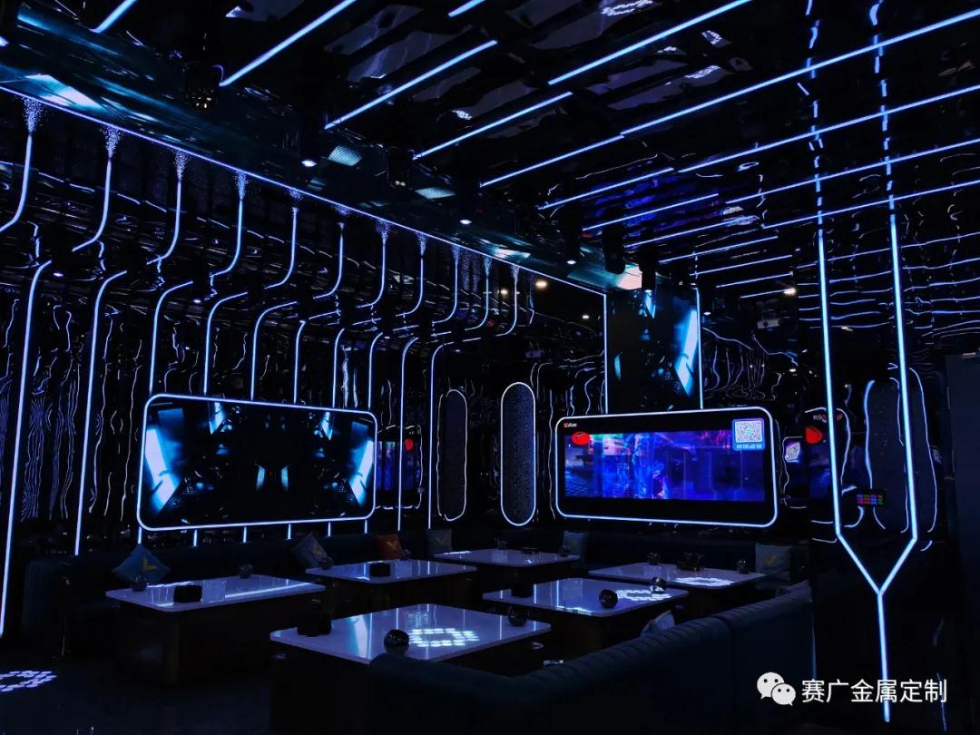 赛广金属2022案例——昆明海乐城YOU LIVE HOUSE（酒吧）
